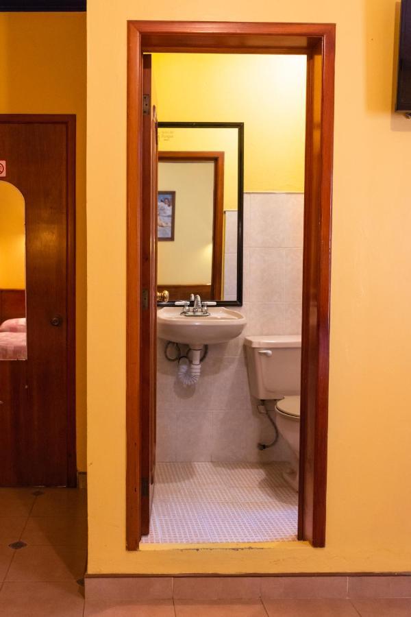 Hotel Del Parque Naolinco de Victoria المظهر الخارجي الصورة